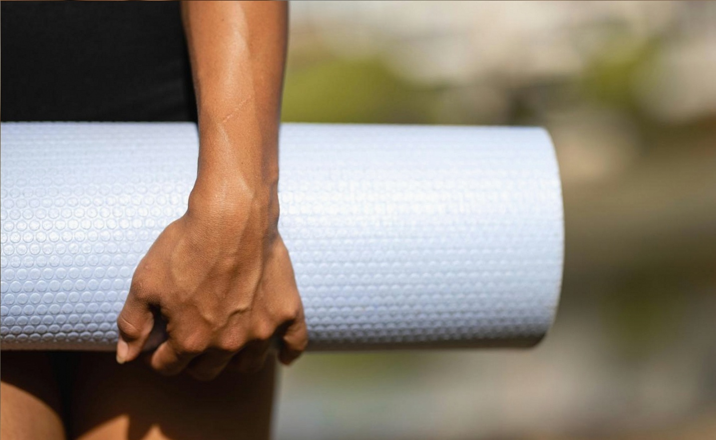 Restful evening meditation practice for sleep recovery